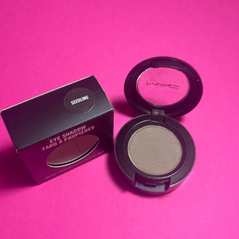 MAC Seedling eyeshadow